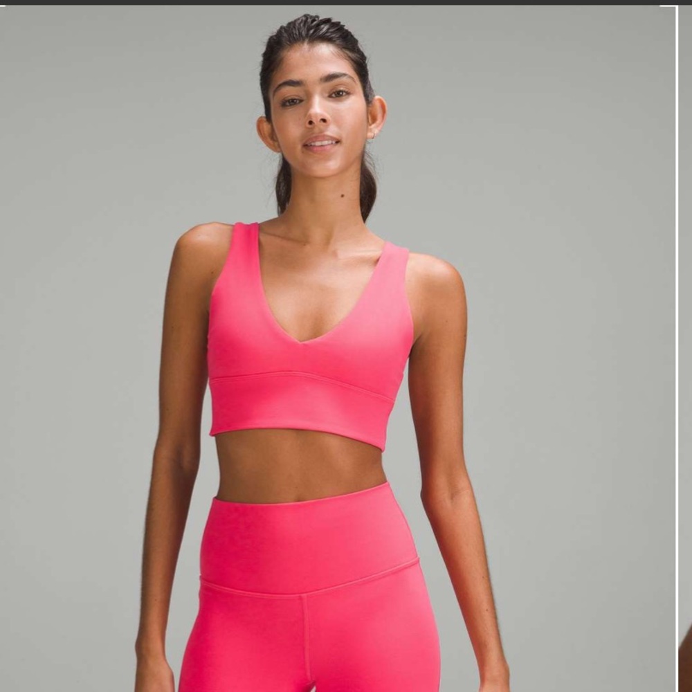Lululemon Align V-Neck Bra *Light Support, A/B Cup Lip Gloss size 14